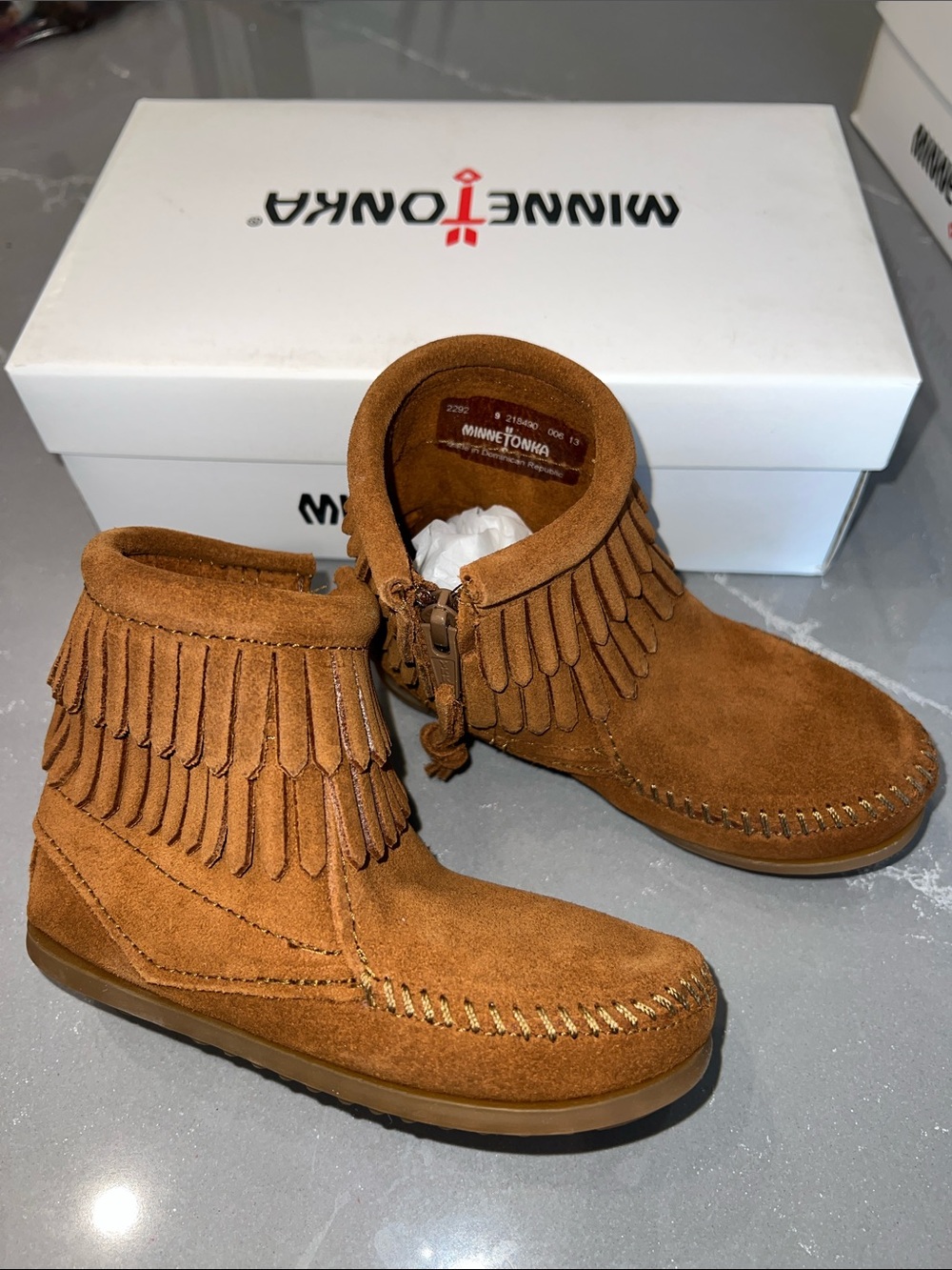 Authentic New in Box, Minnetonka Double Fringe Side Zip Boot Toddler/Youth BROWN